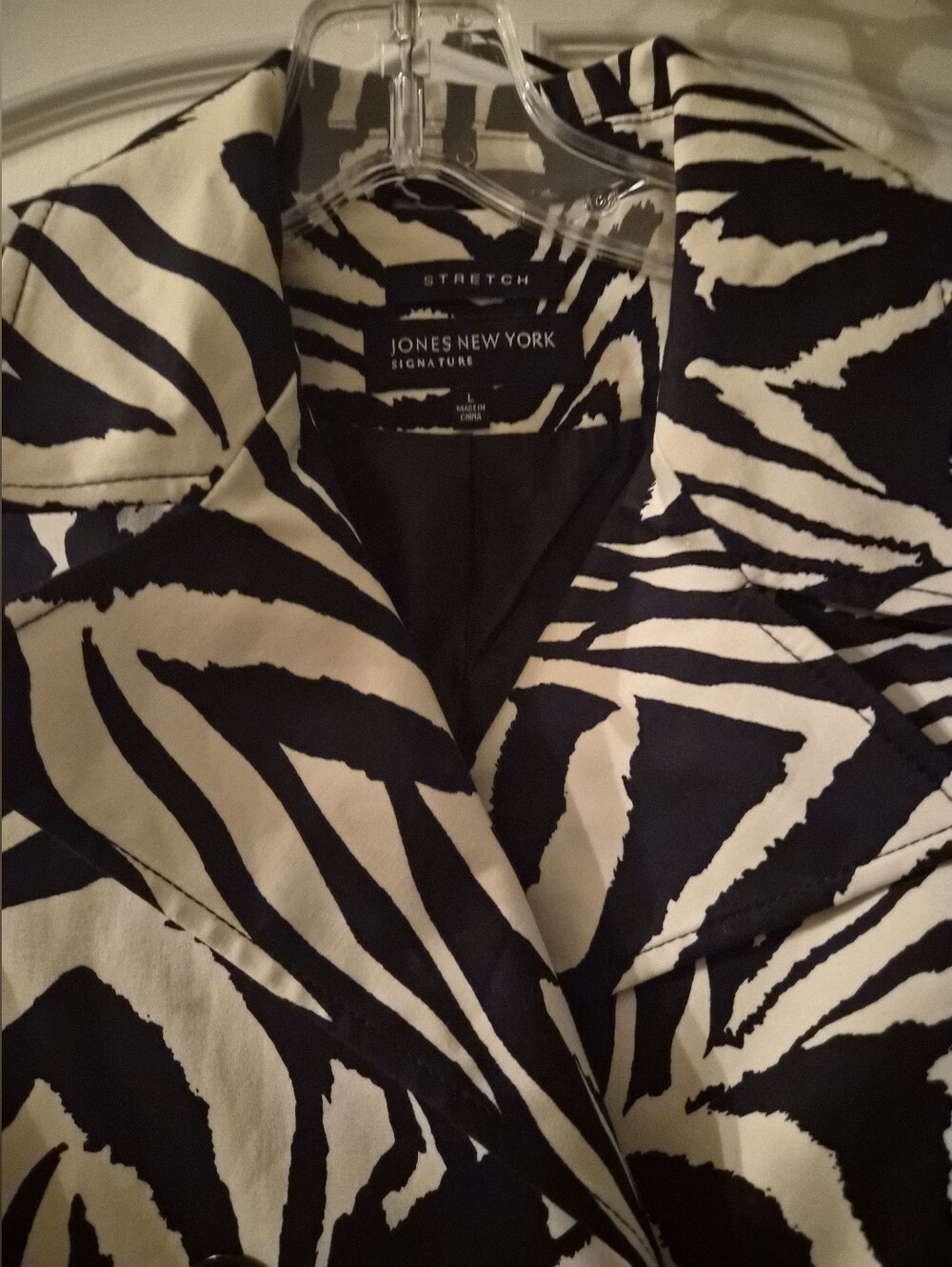 Jones New York Black and White Zebra-Print Blazer Jacket Large. Stretch